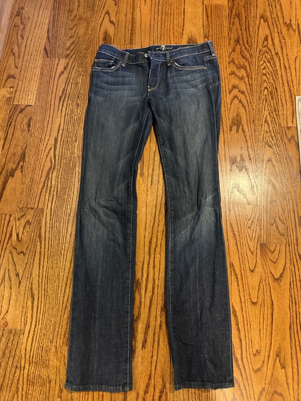 Women’s Dark Wash Straight-Leg Jeans